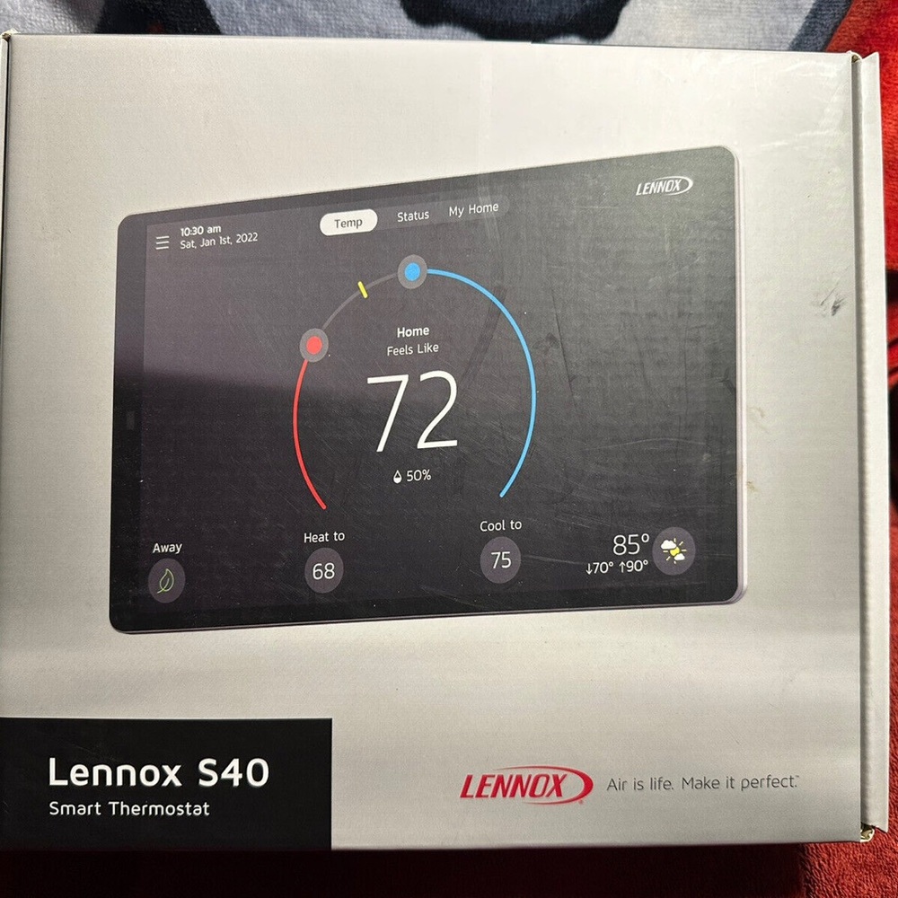 Lennox S40 Smart thermostat